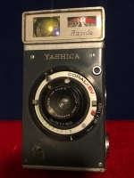 YAŞİKA FOTOGRAF MAKİNESİ POZOMETRELİ 1960 MODEL KOLEKSİYON