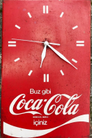 COCACOLA TENEKE SAAT 1970 PİLLİ  DUVAR SAATİ