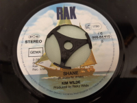 RAK PLAK KIM WILDE SHANE , CHEQUERED LOVE 45 LİK YABANCI PLAK