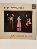 THE SEEKERS LIVE AT THE TALKING OF THE TOWN UZUN CALAR 33 DEVİR LP PLAK ORJİNAL KABINDA ORJİNAL BASKISIDIR