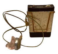 VINTAGE AUSTRIAN VIENNATONE X6PP HEARING AID IN ORIGINAL BOX  PİLLİ AGIŞ İŞTENLER İÇİN İŞİTME CİHAZI