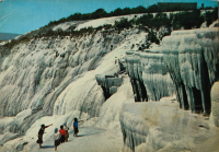 1970 DENİZLİ PAMUKKALE  RENKLİ KARTPOSTAL OFSET BASKI ARKASI YAZILI