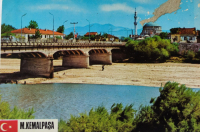 1970 MUSTAFA KEMAL PAŞA KARTPOSTAL RENKLİ OFSET BASKI ARKASI YAZILI POSTADAN GECMİŞ TİCARET KARTPOSTALLARI 15X10