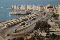 1970 İZMİR KARŞIYAKA GÖRÜNÜŞÜ KARTPOSTAL RENKLİ OFSET BASKI ARKASI YAZILI