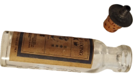 1900 MINYAK ANGIN CAP SING  KWAN LOONG OIL MANTAR KURSUN TIPALI CAM İLAC ŞİŞESİ İCİ BOS