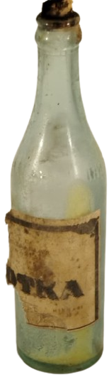 1940-1950 DÖNEMİ İNHİSARLAR İDARESİ 35 CL VOTKA CAM ŞİŞESİ - ORİJİNAL MANTAR TAPALI  BOŞ KOLEKSİYONLUK