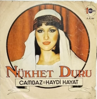 1977 NÜKHET DURU CAMBAZ HAYDİ HAYAT ORİJİNAL ANALOG BASKI DÖNEM 45 LİK PLAK