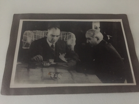 MUSTAFA KEMAL ATATÜRK ORJİNAL FOTOGRAFI PASPARTULU SİYAH BEYAZ 
