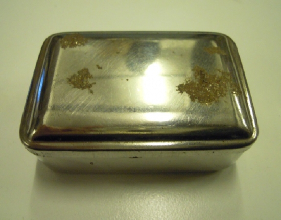 METAL KAPAKLI SEYEHAT SABUN TAŞIMA SAKLAMA KABI 