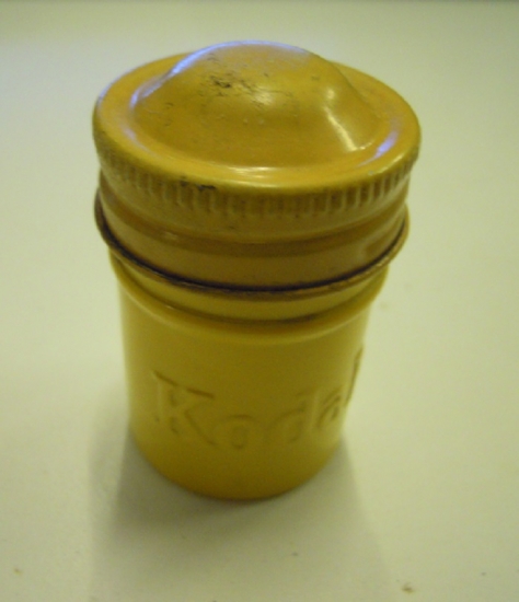 KODAK NEGATİF FİLM VE KUTUSU 