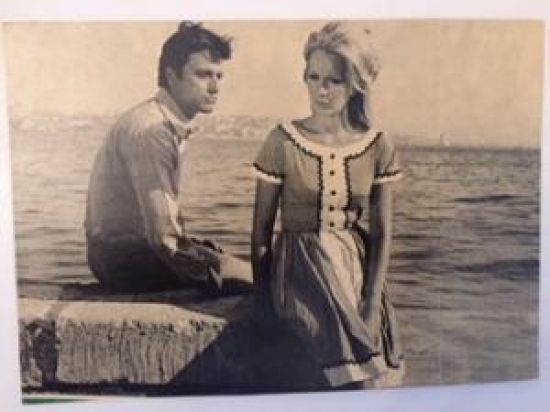 FİLİZ AKIN TEMER YİĞİT SİYAH BEYAZ FOTOĞRAF 