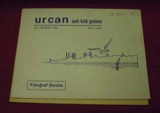 URCAN CANLI BALIK GAZİNOSU SARIYER 28 KASIM 1971 KARTON KAPAKLI SİYAH BEYAZ ANI FOTOĞRAFI 