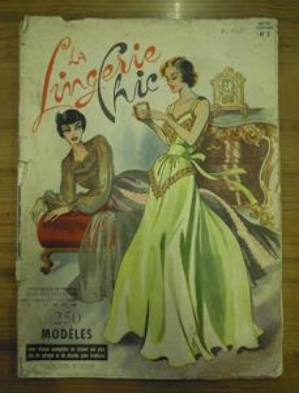 MODELES AVEC CHAQUE EXEMPLAİRE ON OBTİENT UNE PLAN CHE DE PATRONS ET DR DESSİNS POUR BRODERİES 