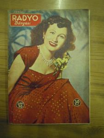 RESİMLİ RADYO DÜNYASI SAYI : 30 SATIŞI 30 KURUŞ 
