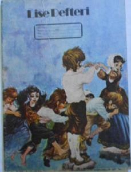 ÇİZGİLİ BEYAZ RESİMLİ VE ÇARPIM ÇİZGİLİ  KAPAK LİSE DEFTERİ 