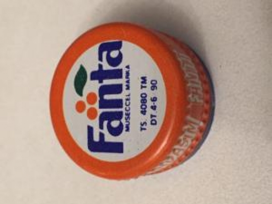 4/6/1990 DOLUM TARİHLİ FANTA GAZOZ KAPAK METAL 