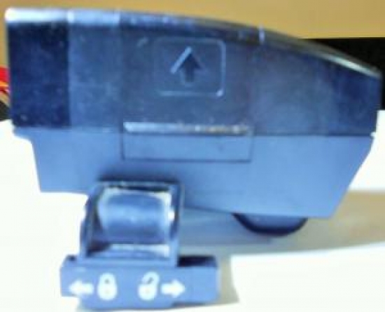 POLATRONİC 5 FLAŞ PROFOSYENEL ÜNÜVERSAL FOTOĞRAF MAKİNE FLAŞI 