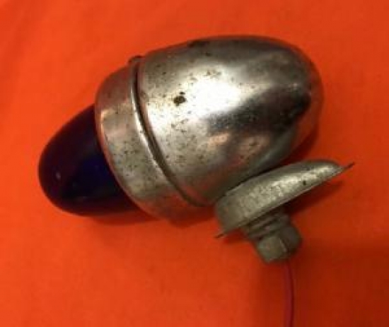 İÇ SÜS RENKLİ OTO LAMBASI