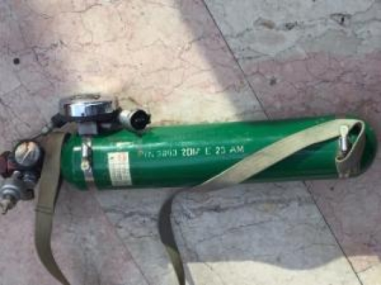 TÜRK HAVA YOLLARI VE ALİTALİA HAVA YOLLARINDA KULLANILMIŞ UÇAK İÇİ ACİL YARDIM OKSİJEN TÜPÜ SCOTT 