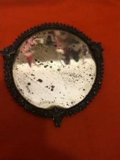 KENARLARI MELEK FÜGÜRLÜ UFAK BOY DUVAR AYNA 