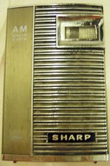 A M SOLID STATE SHARP PİLLİ CEP RADYO 