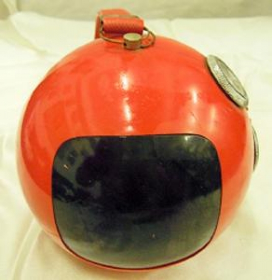  MEGATONE AM LİGHT UP RADIO  BRITISH DESIGN REG.NO. 962729 HONG KONG PİLLİ KÜRE RADYO 