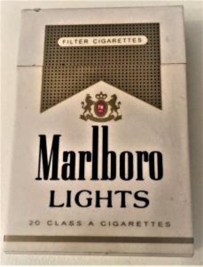MARLBORO LIGHTS YAZILI MANYETOLU SİGARA FORMUNDA ÇAKMAK 