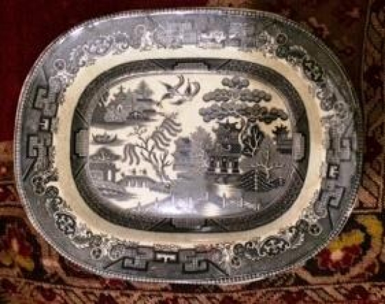 MAVİ BEYAZ TONLARDA PORSELEN SALKIM SÖĞÜT ET TABAK 1800 YILLAR CİN HANEDAN 