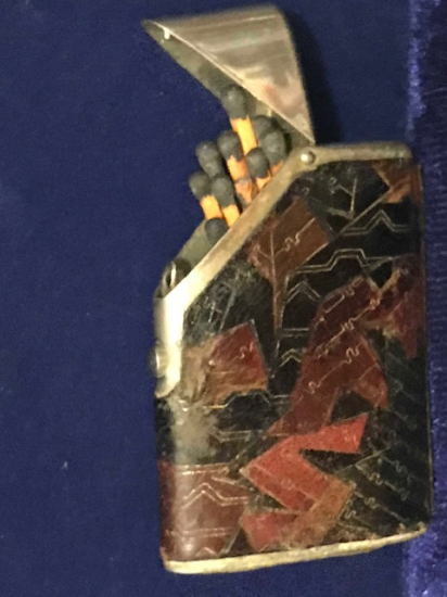 ALMAN 1. DÜNYA SAVAŞ DÖNEMİ  D.R.G.M KAPAKLI METAL KİBRİTLİK 