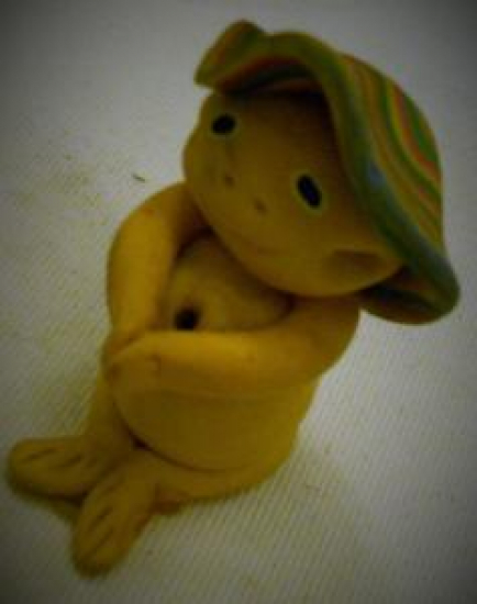 KÖMİK 5 CM LİK OYUNCAK BEBEK SERT BAKALİT 