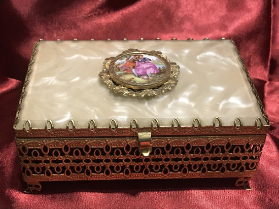 LİMOGES İMZALI AYNA KAPAKLI ALTIN KAPLAMA MÜCEVHER KUTUSU  