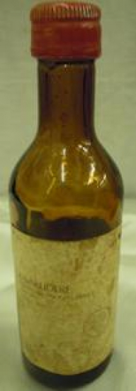 MİNYATÜR İÇKİ ŞİŞESİ KOLEKSİYON KAVAKLIDERE ŞARAPLARI ANONİM ŞİRKETİ ANKARA A.Ş. 1929. 10 CL 