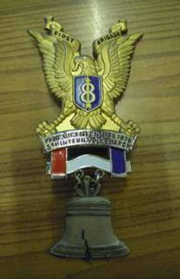 1776 - 1976 BİCENTENNİAL GOLDEN EAGLE PİN FİRST BRİGADE 