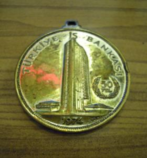 TÜRKİYE İŞ BANKASI 1924 - 1974 ANAHTARLIK UCU 