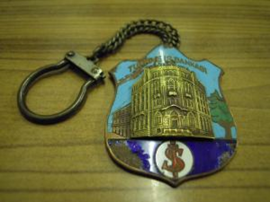  26 AGUSTOS 1924 ACILIS İCİN YAPILMIS NADİR İŞ BANKASI SICAK MİNELİ ANAHTARLIK 