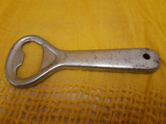 METAL ŞİŞE KAPAK AÇACAK 