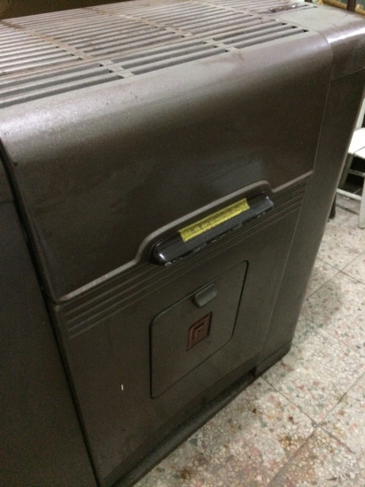 1947 KENMORE UNDERWRİTERS LABORATORİES INC COMMERCIAL STANDARD CS 101 OİL BURNING STOVE AMERİKAN İÇİ CİFT SOBALI KARBURATÖRLU SOBA