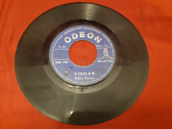 ODEON YILDIZ TEZCAN  FERYAT- VİLDAN DERLEYEN:KASIM SANRI 45 LİK YERLİ PLAK 