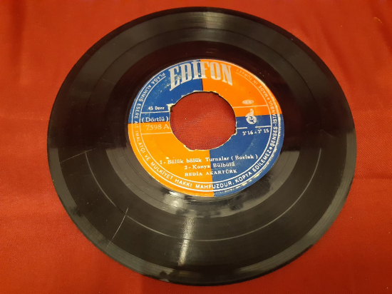 EDİFON DÖRTLÜ 7598 A - B  BEDİA AKARTÜRK 45 LİK YERLİ PLAK 