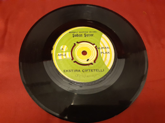 NURAN PLAK  BURSALI BAYRAM VE ARK ŞABAN ŞENER 