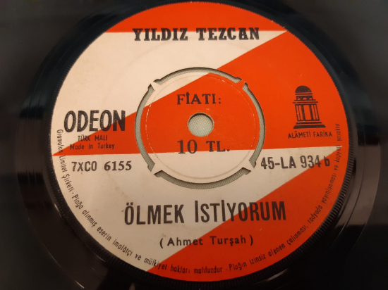 ODEON PLAK YILDIZ TEZCAN AGORA MEYHANESİ , ÖLMEK İSTİYORUM 45 LİK YERLİ PLAK 
