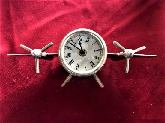 PİRİNC METAL ÜZERİ  KROM KAPLAMA CİFT MOTOR VE PERVANELİ UCAK FORMUNDA EKSİKSİZ SORUNSUZ QARZT SAAT 