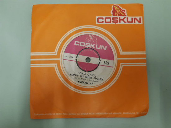 ŞÜKRAN AY ESMERİM BEŞ ÇAYINA BEKLERİM, ACIRIM SEVGİLİM SANA YAZIKTIR 45 LİK YERLİ PLAK  