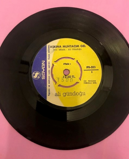ALİ GÜNDOGDU AŞKINA MUHTACIM GEL-AŞK YARASI 45 LİK YERLİ PLAK