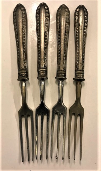 900 AYAR GÜMÜŞ 4 ADET KAHVALTI ÇATAL 