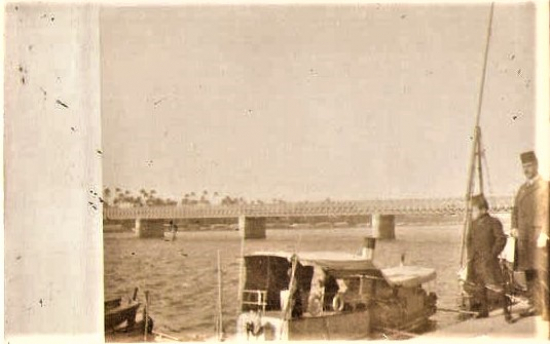 OSMANLI TEKNEYİ BEKLEYENLER SİYAH BEYAZ  FOTOĞRAF 9X14