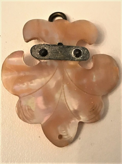 SEDEF İZCİ AMBLEMİ ZAMBAK CİCEGİ  KOLYE 