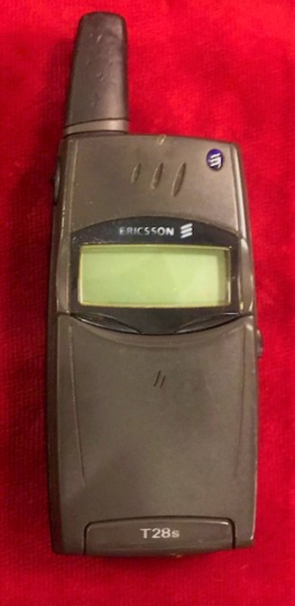  ERİCSSON T28 KAPAKLI CEP TELEFONU
