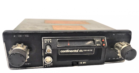 CONTİNENTAL OTO RADIO TEYP MODEL NO G 300 2 KANAL RADYO ORJİNAL JAPON MALI 1970 Lİ YILLAR