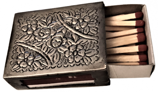 ĞÜMÜŞ ÜZERİ GÜL KABARTMA EL İŞCİLİKLİ KİBRİTLİK 